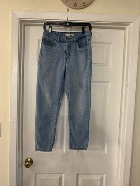 Levi’s Classic Crop High Rise Slim Jeans - Size 6